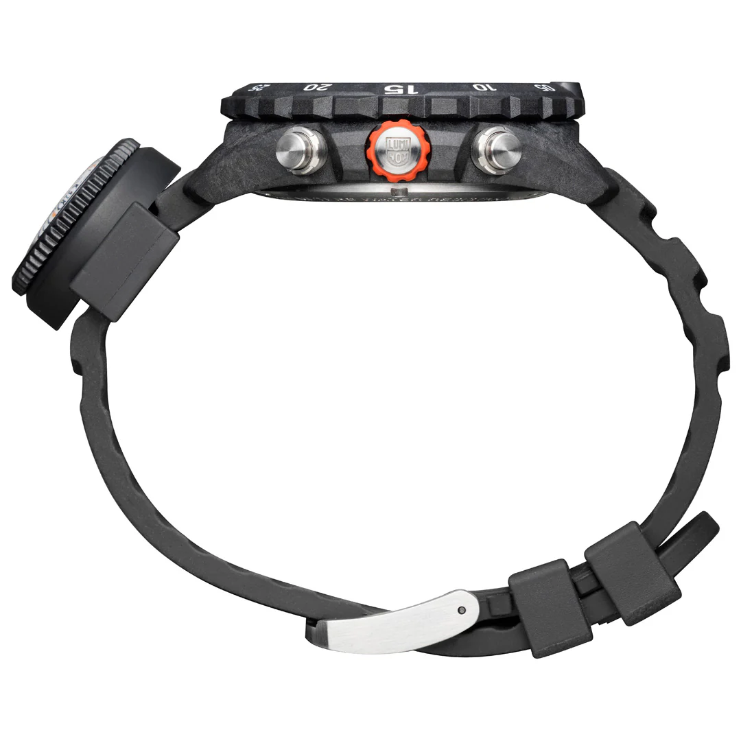XB.3748 Bear Grylls Survival Master Watch - XB.3748 - Image 6