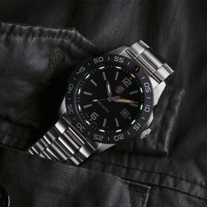 XS.3122 Luminox Pacific Diver - XS.3122 - Image 6